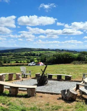 Summit Camping field, Kit Hill Rd, Cornwall BRING A TENT Stunning Views